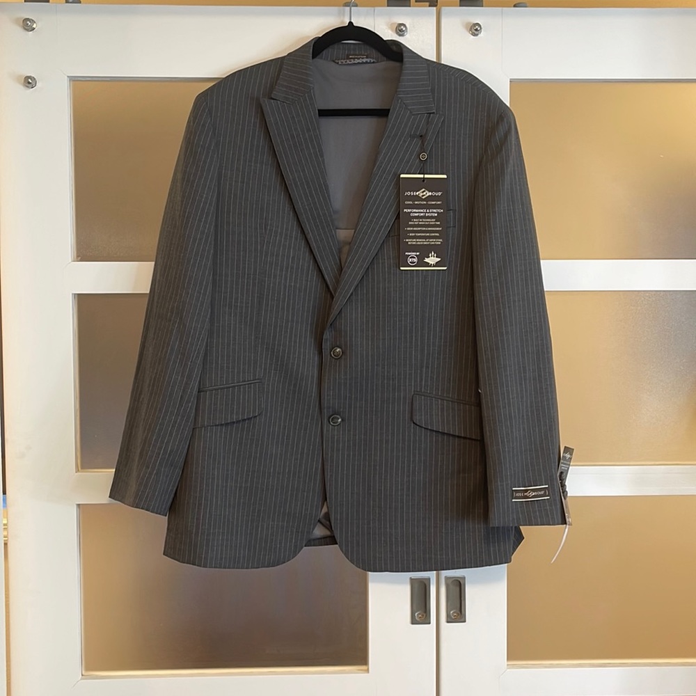 **NWT** Grey Pin-Stripe Joseph Abboud Suit